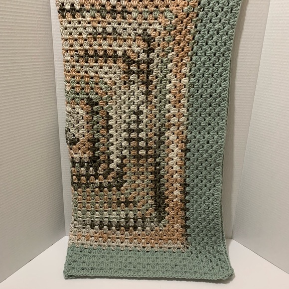 Bassinet, Stroller, Car, Lap, Crib Blanket Handmade Crocheted NEW - Picture 9 of 13